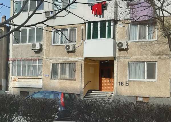 Продава 3-стаен, гр. силистра, център