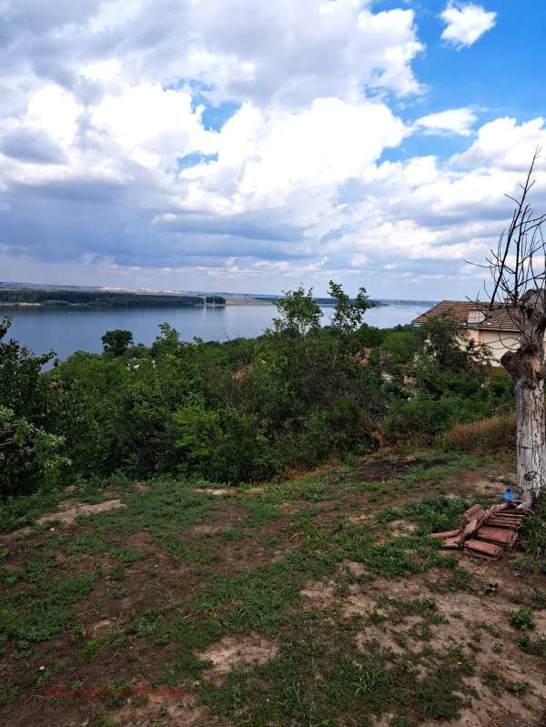 Продава парцел, с. ясен, област видин