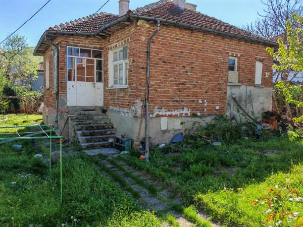 Продава къща, гр. малко търново, област бургас