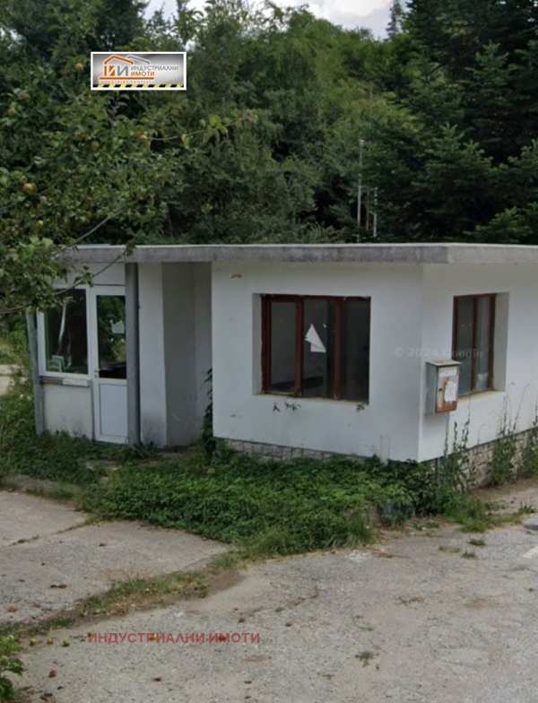 Продава бизнес имот, с. павелско, област смолян