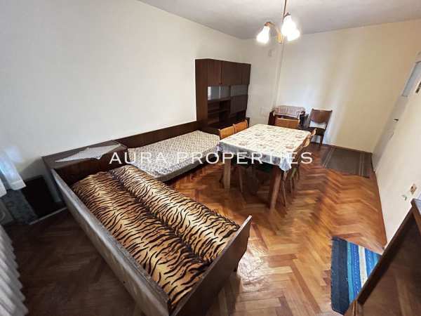 Продава 3-стаен, гр. разград, център