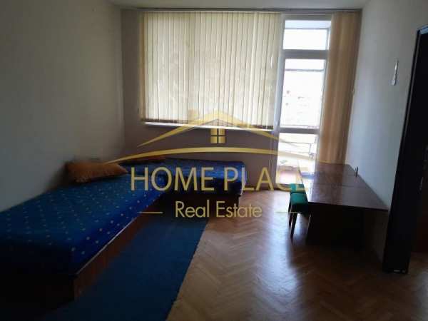 Продава  многостаен град Варна, Окръжна болница-Генерали
      125 кв.м