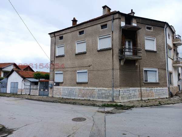 Продава  къща с. Бяга, област Пазарджик
      134 кв.м