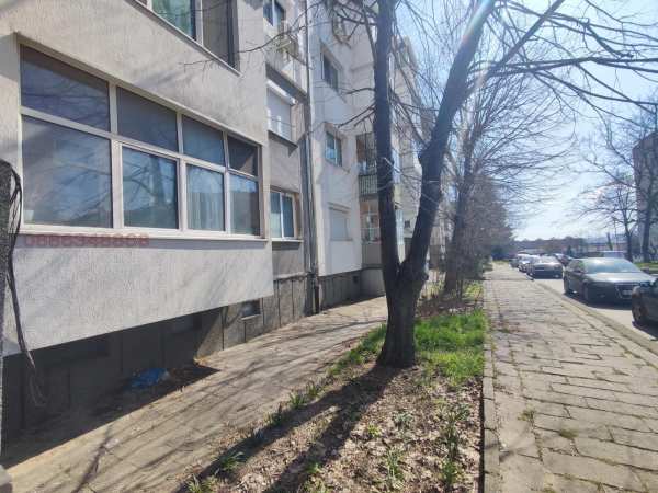 Продава 3-стаен, гр. карлово, област пловдив
