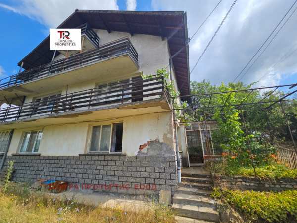 Продава етаж от къща, с. дрен, област перник