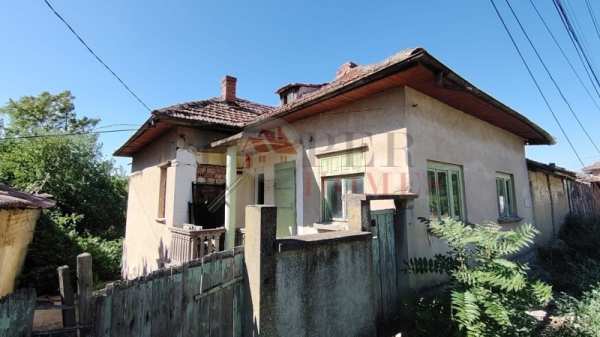 Продава къща, с. караисен, област велико търново