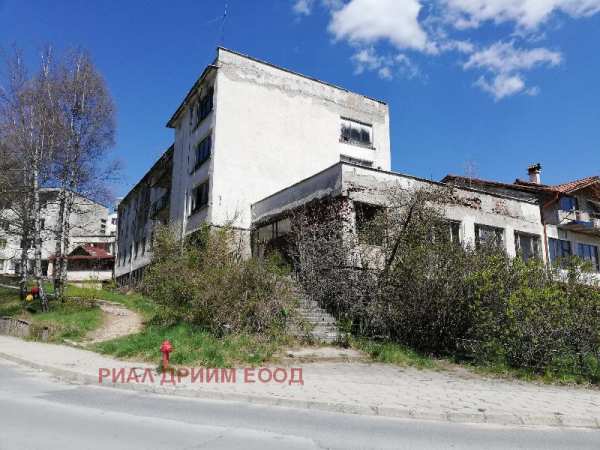 Продава пром. помещение, гр. смолян, стар център