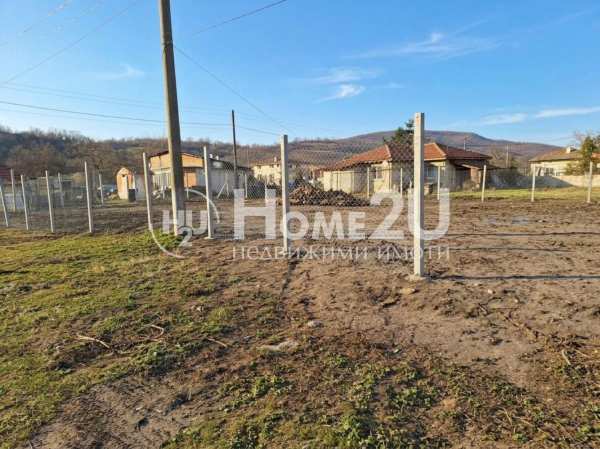 Продава парцел, с. батово, област добрич