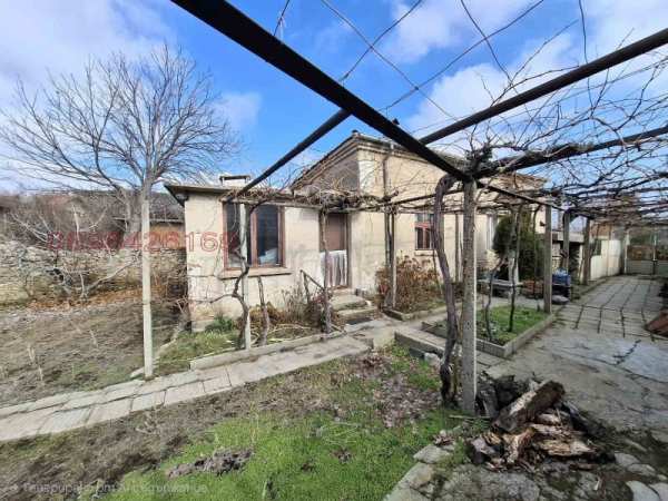 Продава къща, с. славовица, област пазарджик