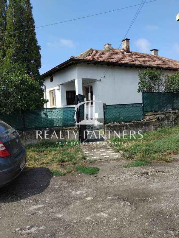 Продава къща, с. долни раковец, област перник