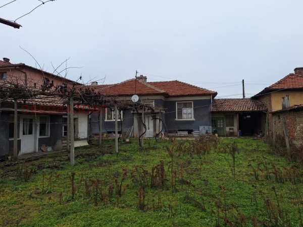 Продава къща, с. ръжево конаре, област пловдив