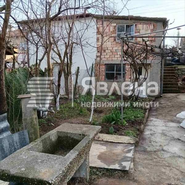 Продава къща, гр. костинброд, област софия област