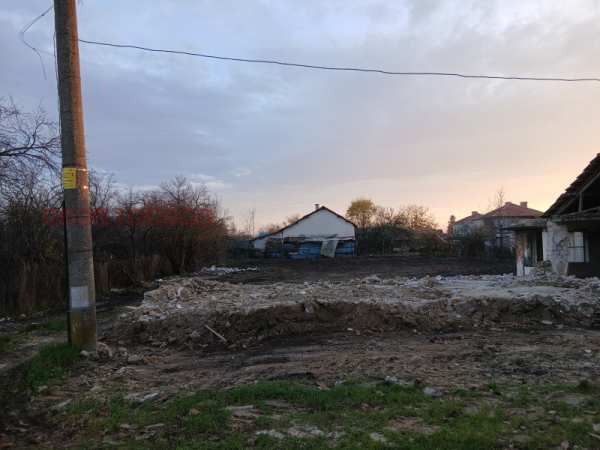 Продава парцел, с. черноземен, област пловдив