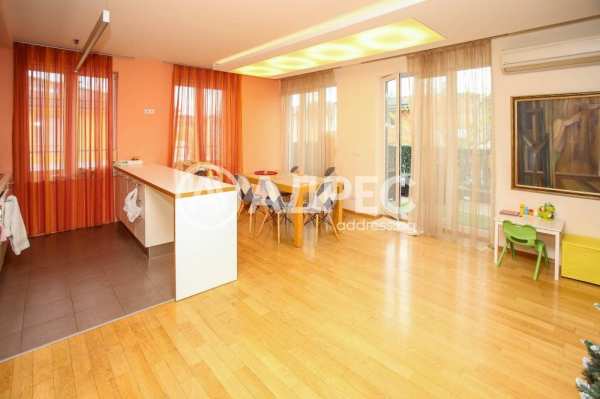 Продава многостаен, гр. софия, м-т камбаните