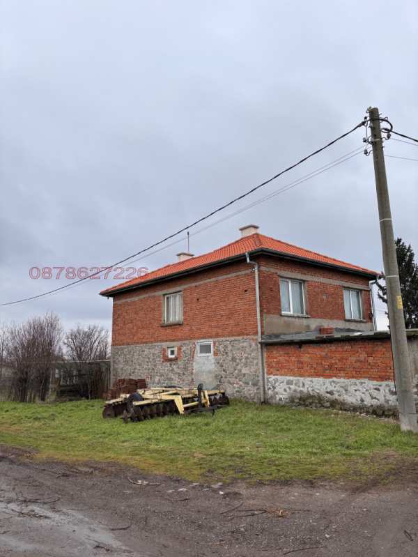Продава къща, с. горски извор, област хасково