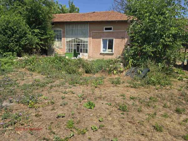Продава къща, с. ивански, област шумен