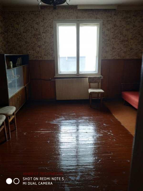 Продава 4-стаен, гр. перник, могиличе