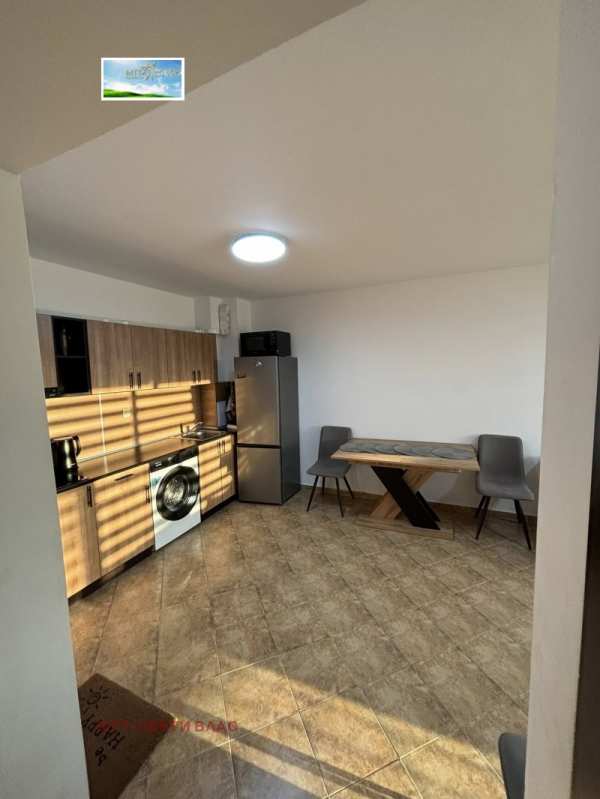 Продава  2-стаен с. Кошарица, област Бургас
      68 кв.м