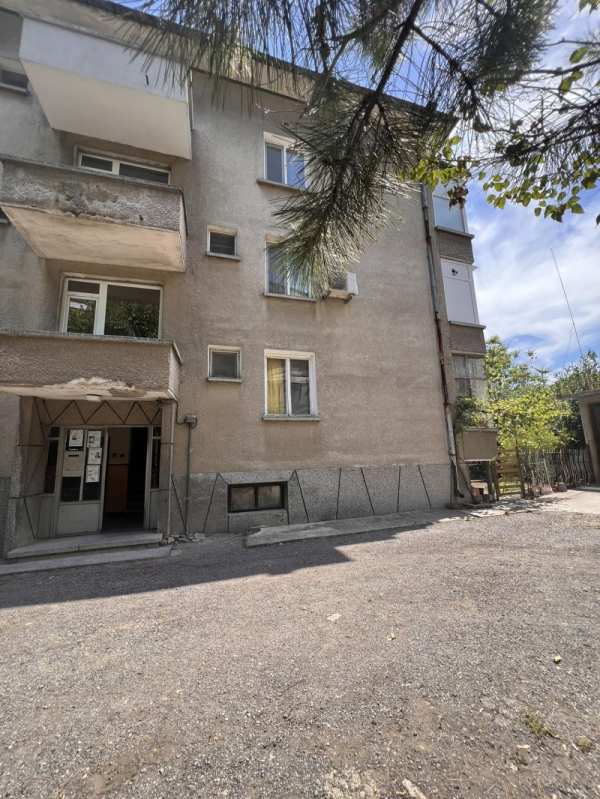 Продава 4-стаен, гр. нова загора, област сливен