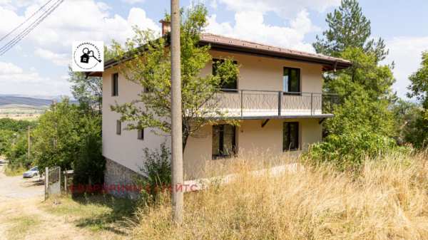 Продава къща, с. кондофрей, област перник