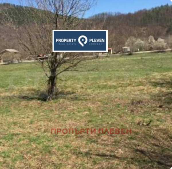 Продава парцел, с. скандалото, област ловеч