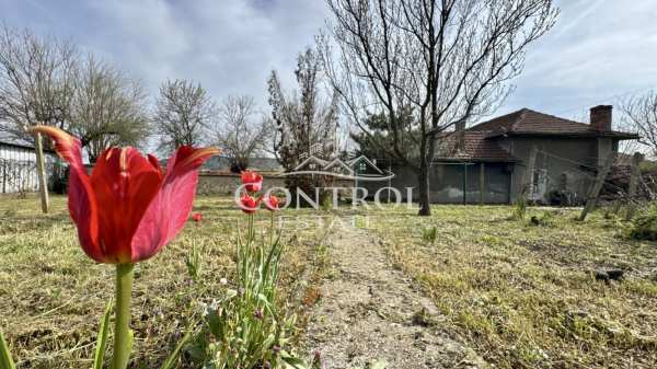 Продава къща, с. първомайци, област велико търново