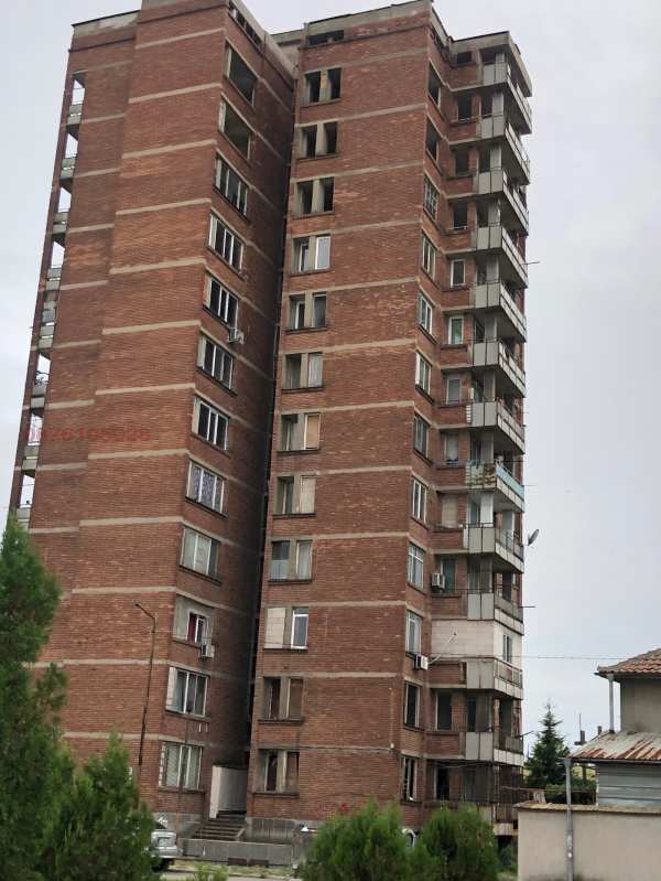 Продава 1-стаен, гр. гълъбово, област стара загора