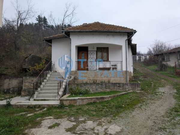 Продава къща, гр. златарица, област велико търново