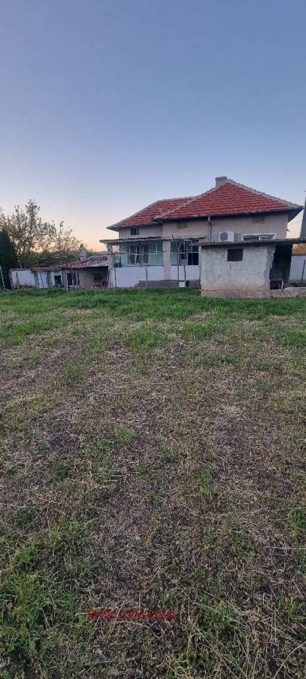 Продава къща, с. арнаутито, област стара загора