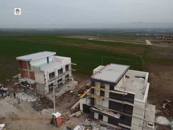Продава къща, с. гурмазово, област софия област