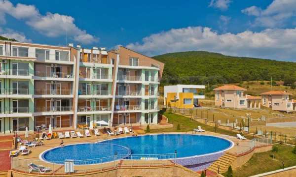 Продава 2-стаен, с. кошарица, област бургас