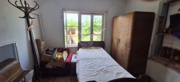 Продава  къща с. Загорци, област Бургас
      63 кв.м