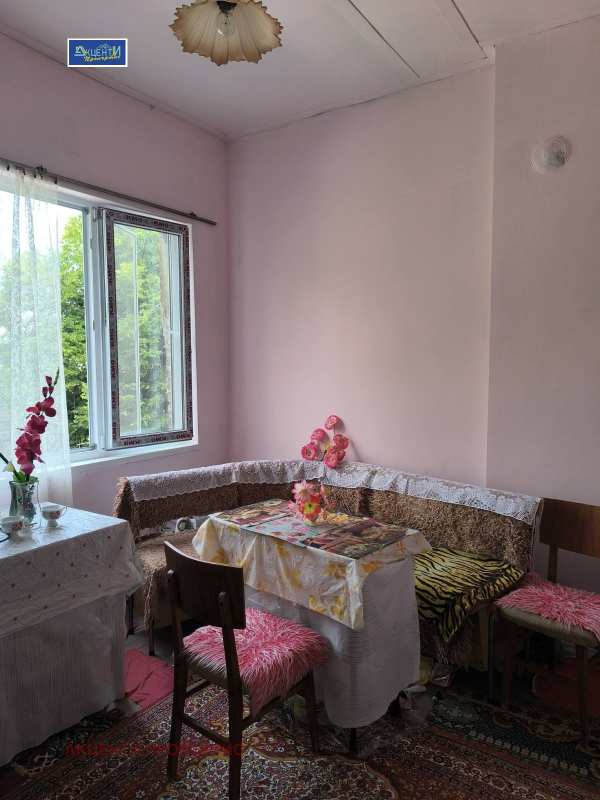 Продава 2-стаен, гр. горна оряховица, област велико търново