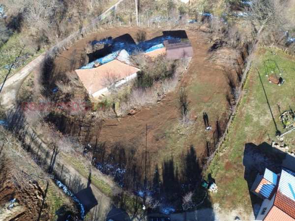 Продава парцел, гр. правец, област софия област