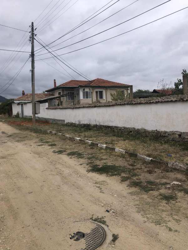Продава къща, с. старосел, област пловдив