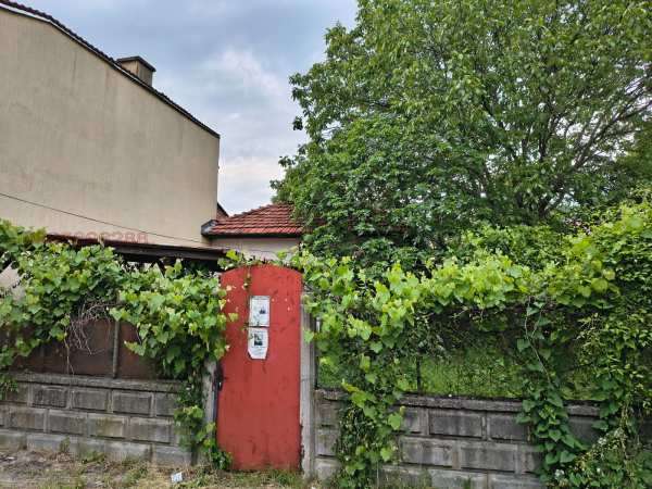 Продава къща, с. гложене, област ловеч