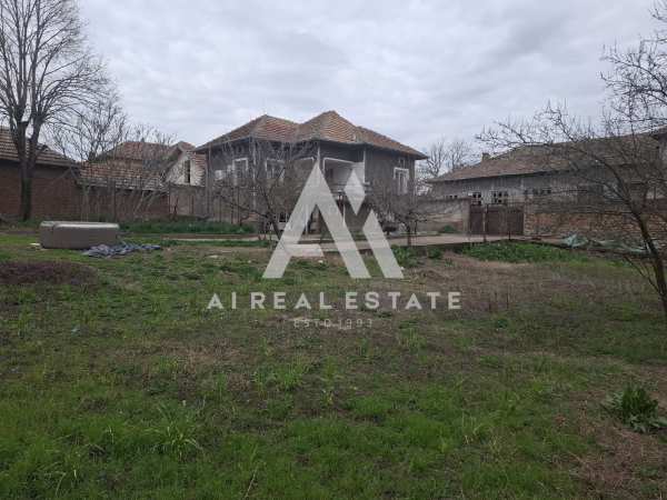 Продава къща, с. градина, област плевен