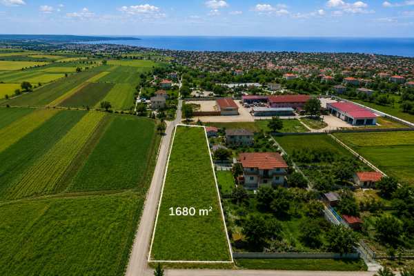 Продава парцел, с. яребична, област варна