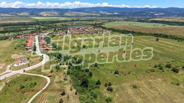 Продава парцел, гр. долна баня, област софия област