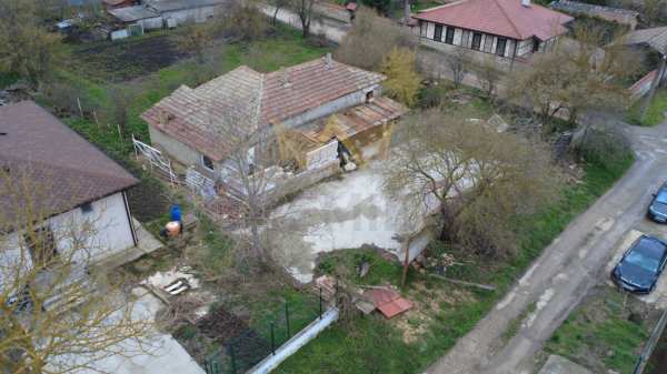Продава къща, с. зорница, област варна