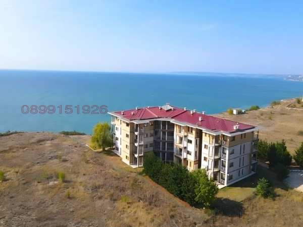 Продава 2-стаен, гр. каварна, област добрич