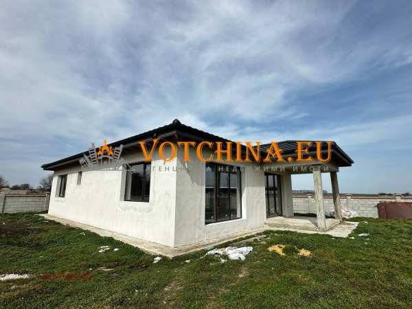 Продава къща, с. соколово, област добрич