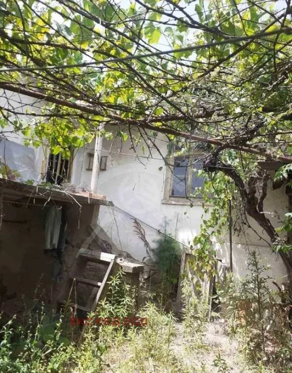 Продава къща, с. кръстевич, област пловдив