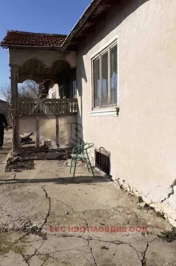 Продава къща, с. богданица, област пловдив