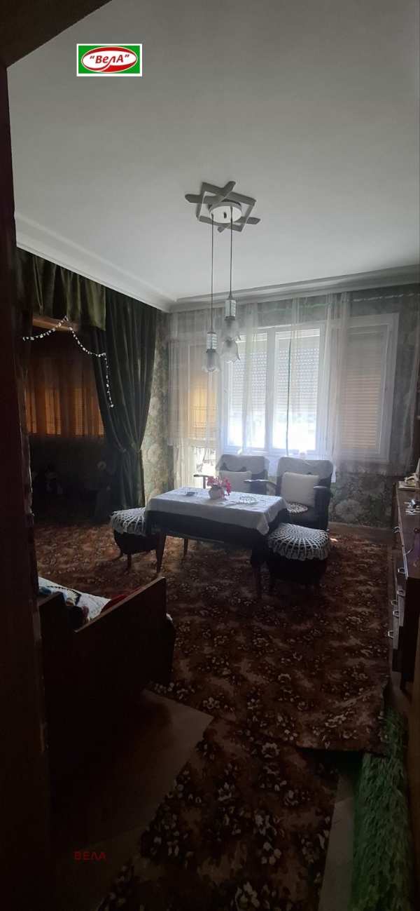 Продава 4-стаен, гр. горна оряховица, област велико търново