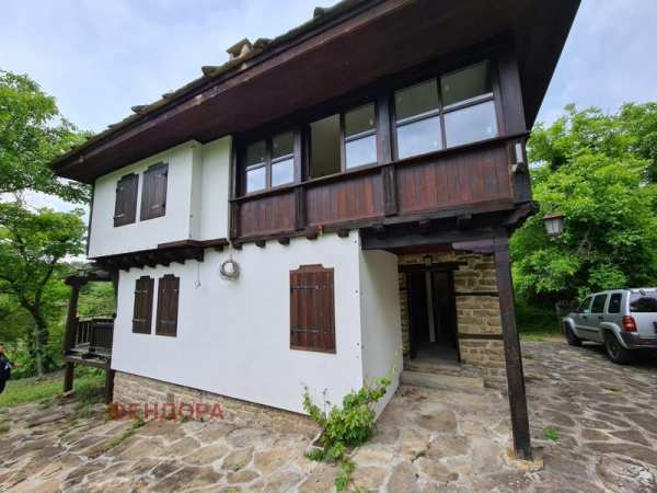 Продава къща, с. боженците, област габрово