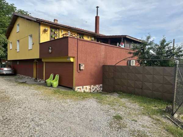 Продава къща, гр. разград, промишлена зона - запад