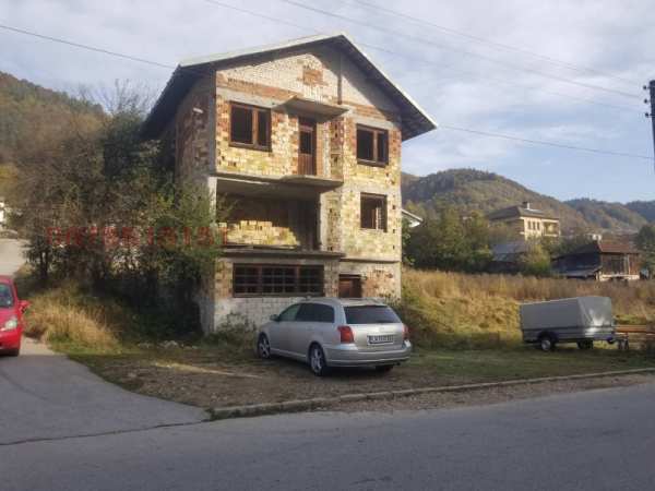 Продава къща, с. смилян, област смолян