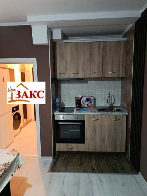 Дава под наем  1-стаен град Кърджали, Гледка
      40 кв.м