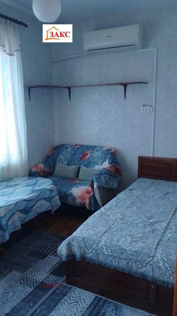 Дава под наем 1-стаен, гр. кърджали, център